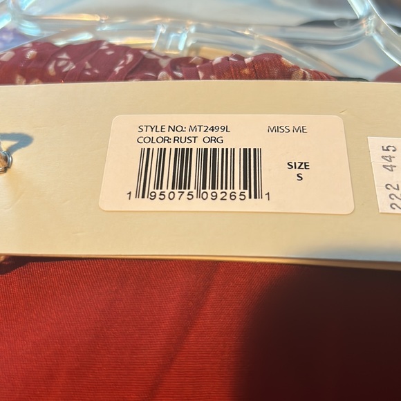 BNWT MISS ME CASUAL TOP - Picture 9 of 9